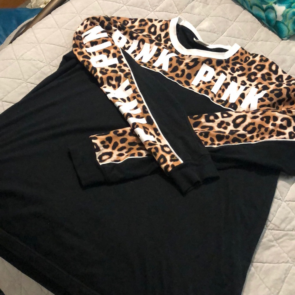 PINK VS top, animal print